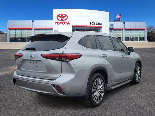 2021 Toyota Highlander Platinum