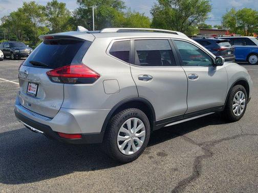 2017 Nissan Rogue S