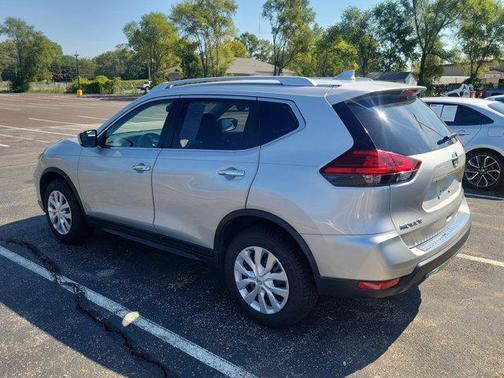 2017 Nissan Rogue S