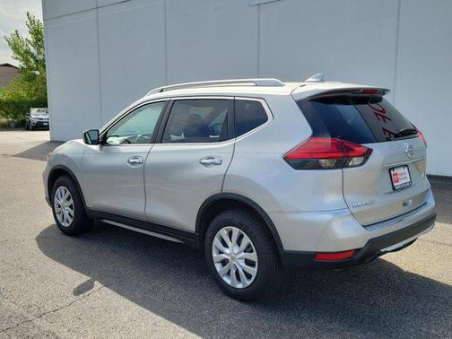 2017 Nissan Rogue S