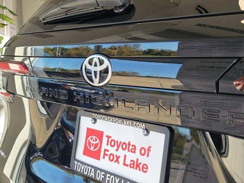 2026 Toyota Grand Highlander Platinum