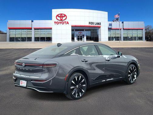 2024 Toyota Crown Platinum