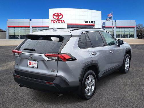 2021 Toyota RAV4 XLE