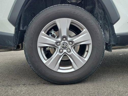 2023 Toyota RAV4 Hybrid LE