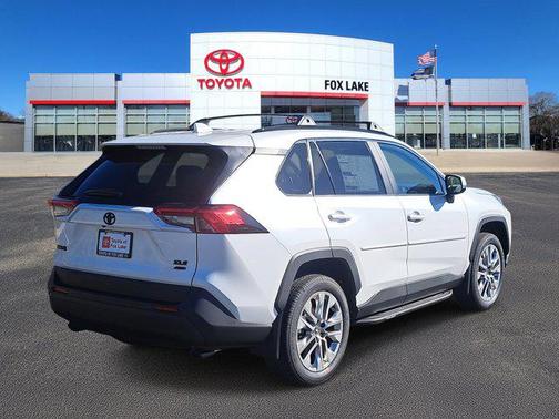 2025 Toyota RAV4 XLE Premium