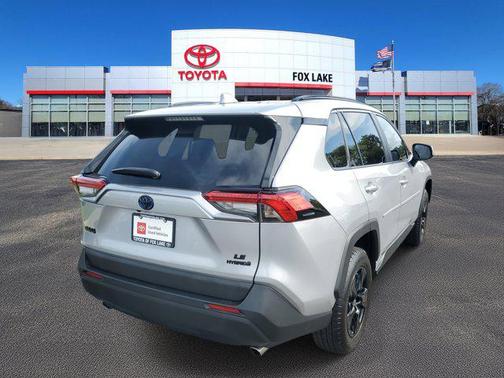 2022 Toyota RAV4 Hybrid LE