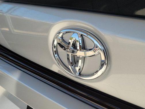 2025 Toyota Corolla XSE