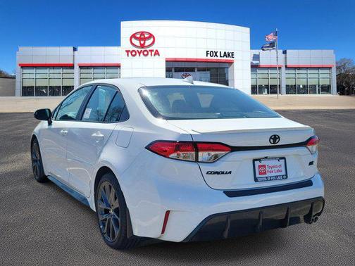 Ice Cap 2025 Toyota Corolla SE