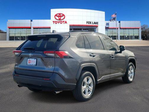 2021 Toyota RAV4 XLE