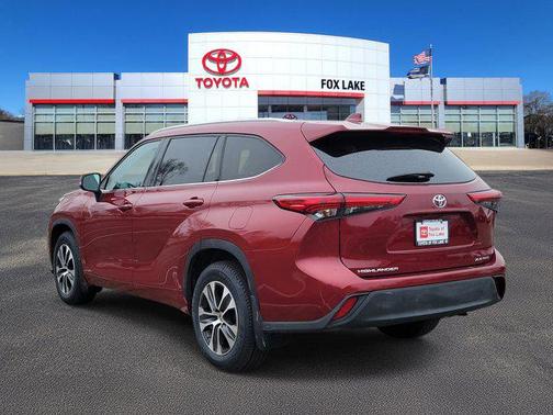 2021 Toyota Highlander XLE