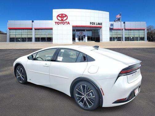 2025 Toyota Prius XLE