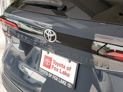 2025 Toyota Grand Highlander XLE