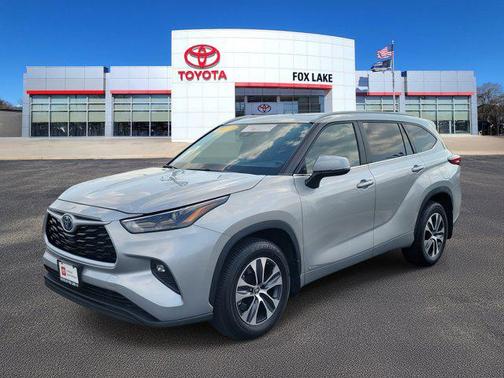 2023 Toyota Highlander Hybrid XLE