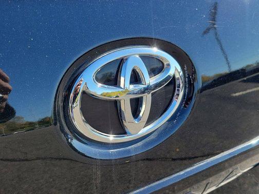 2020 Toyota Sienna XLE