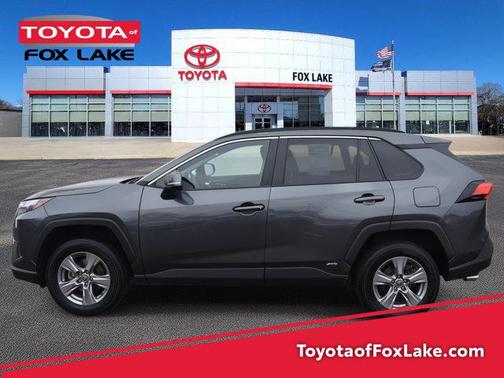 2022 Toyota RAV4 Hybrid XLE