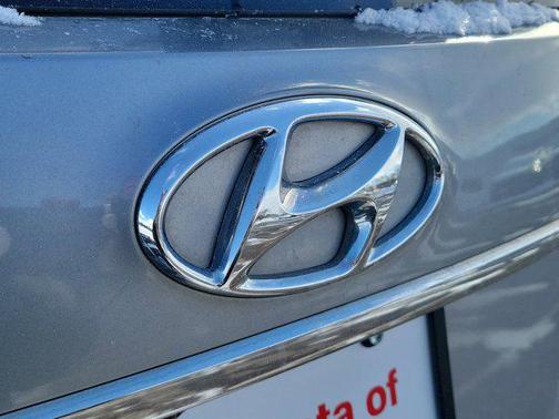 2017 Hyundai SANTA FE Limited Ultimate