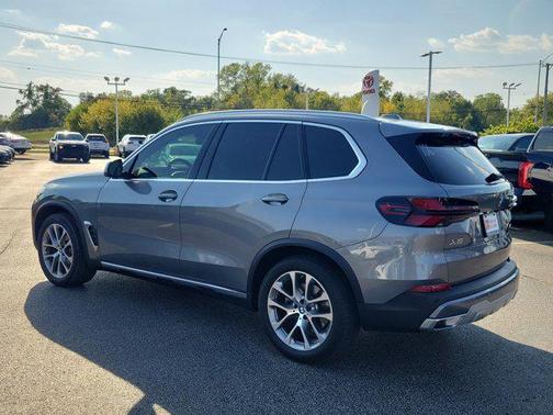 2025 BMW X5 xDrive40i