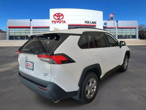 2025 Toyota RAV4 Hybrid XLE