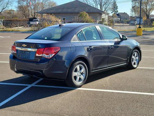 2015 Chevrolet Cruze 1LT