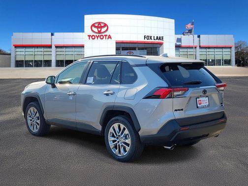 2025 Toyota RAV4 XLE Premium