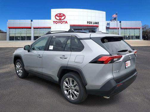 2025 Toyota RAV4 XLE Premium