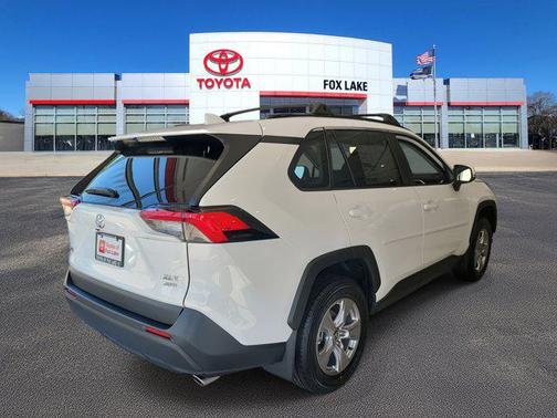 2025 Toyota RAV4 XLE