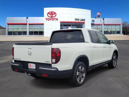 White Diamond Pearl 2017 Honda Ridgeline RTL