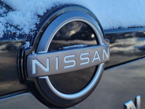 2022 Nissan Pathfinder SV 4WD