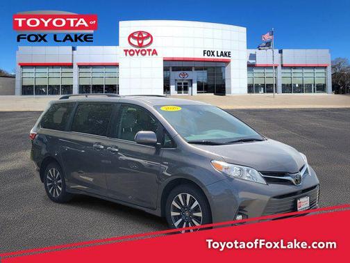 2020 Toyota Sienna XLE