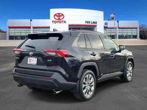 2020 Toyota RAV4 XLE Premium