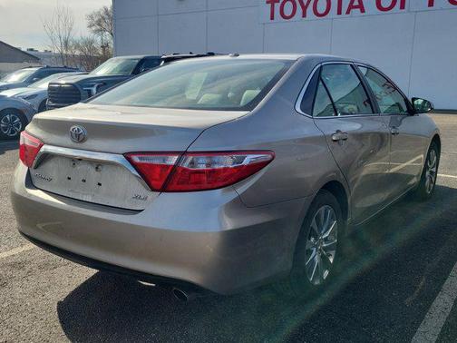 2015 Toyota Camry XLE
