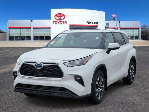 2024 Toyota Highlander Hybrid XLE