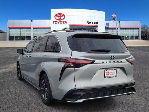 2024 Toyota Sienna XSE 7 Passenger