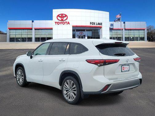 2023 Toyota Highlander Platinum