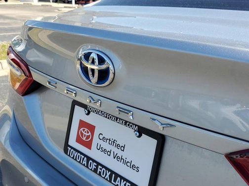 2024 Toyota Camry Hybrid XLE