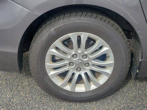 2013 Toyota Sienna XLE