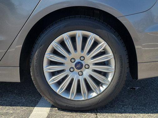 2013 Ford Fusion Hybrid SE Hybrid