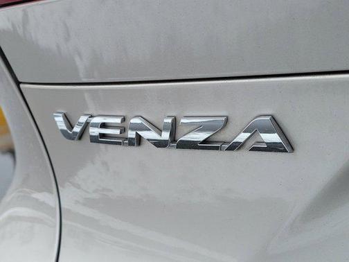 2023 Toyota Venza Limited