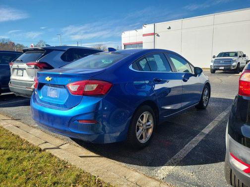 2018 Chevrolet Cruze LT