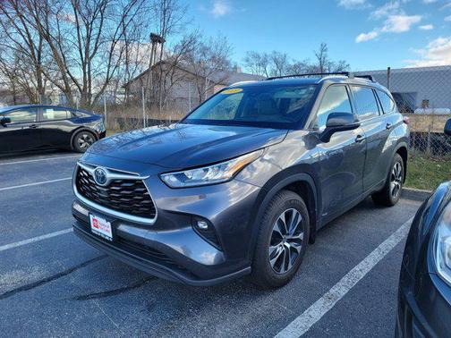 2020 Toyota Highlander Hybrid XLE