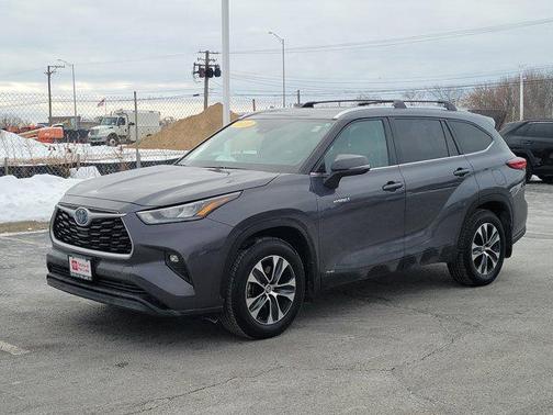 2020 Toyota Highlander Hybrid XLE