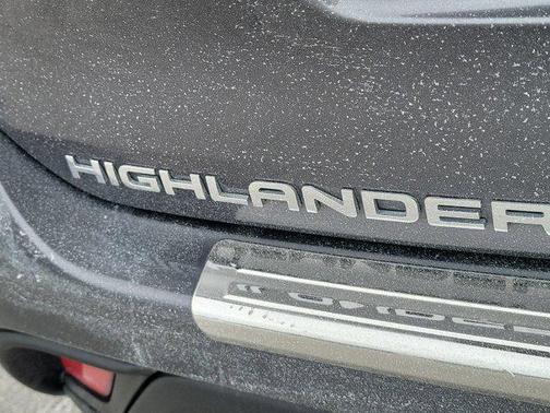 2020 Toyota Highlander Hybrid XLE