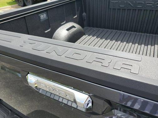 2025 Toyota Tundra Hybrid 1794 Edition
