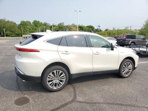 2021 Toyota Venza XLE