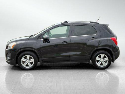 Black Granite Metallic 2016 Chevrolet Trax LT