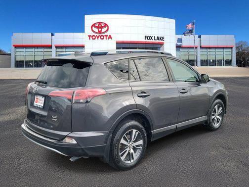 2017 Toyota RAV4 XLE