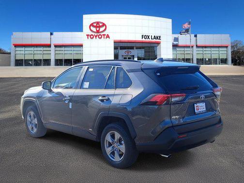 2025 Toyota RAV4 Hybrid XLE