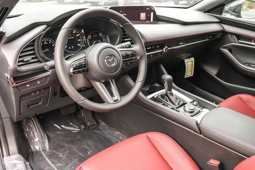 2026 Mazda Mazda3 Carbon Edition