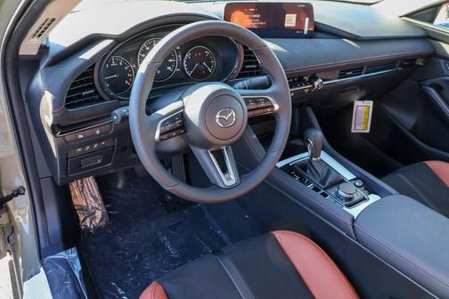 2025 Mazda Mazda3 2.5 Carbon Turbo