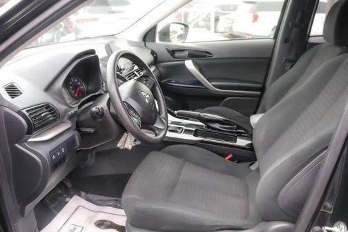 2023 Mitsubishi Eclipse Cross LE